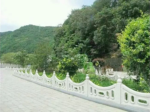 東莞草坪護欄廠家